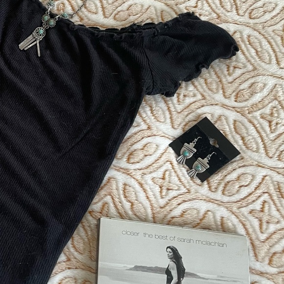 Lucky Brand Silvertone Native Bird Earrings - Picture 4 of 8